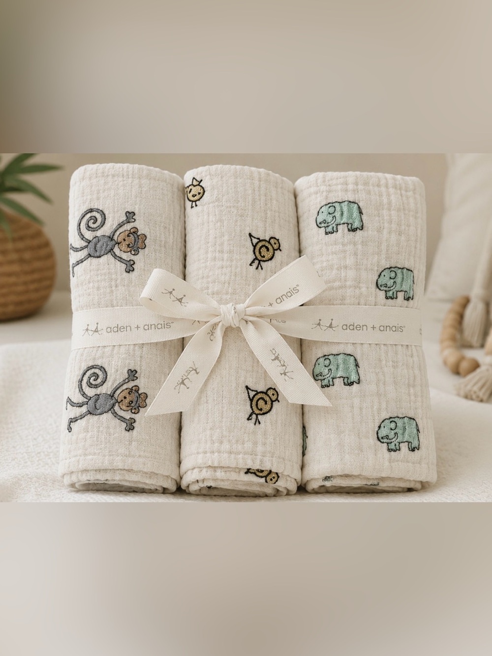 aden + anais Cream Muslin Swaddle Set with Pastel Animal Embroidery